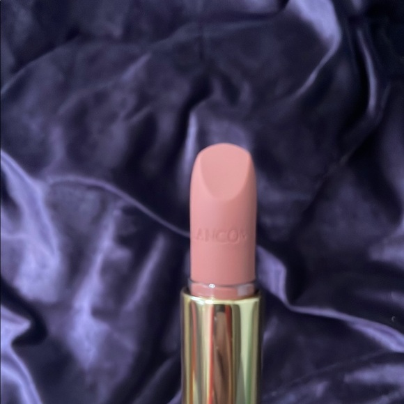 **SOLD**Lancôme L’Absolu Rouge matte lipstick-Unspoken Feelings - Picture 3 of 5